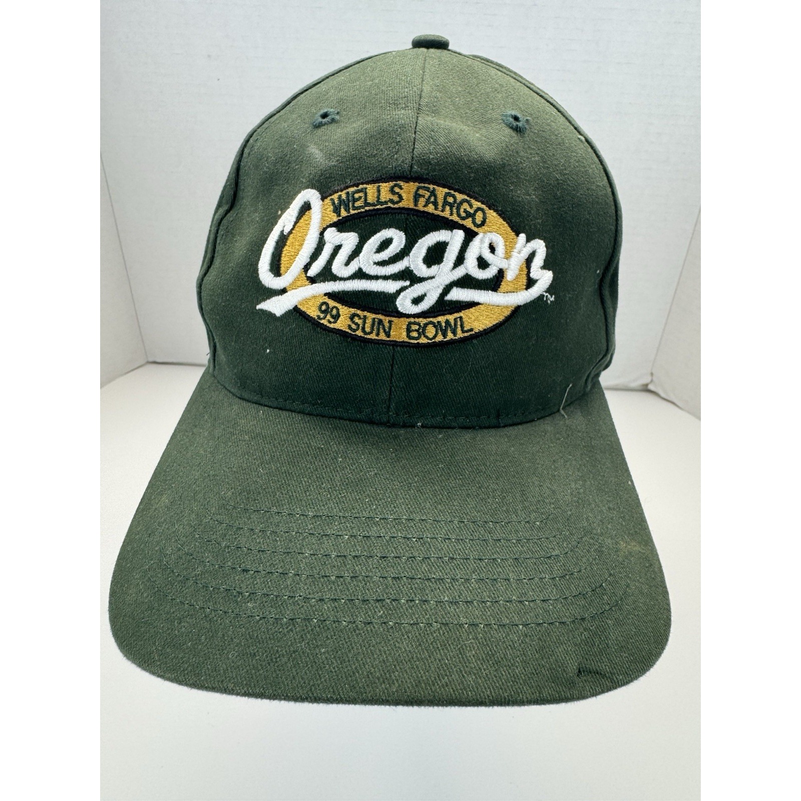 Vintage Oregon Ducks 1999 Sun Bowl Hat Cap Adjustable Wells Fargo Football Ncaa